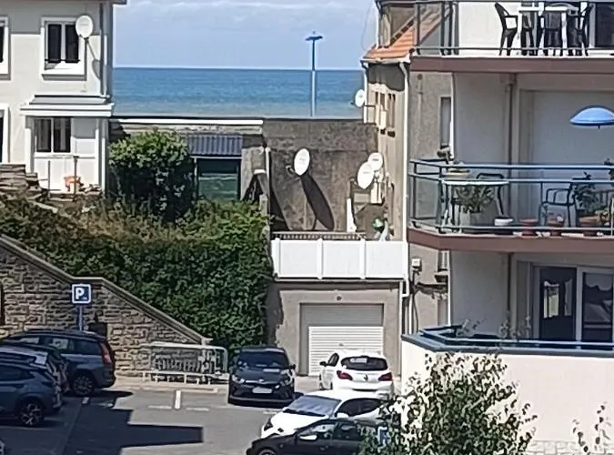 100 M De La Appartement